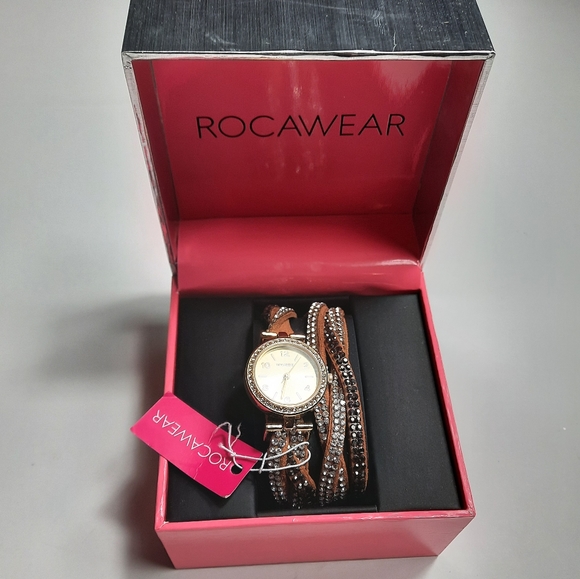 Rocawear Women's Watch and Bracelet Set - Picture 1 of 6